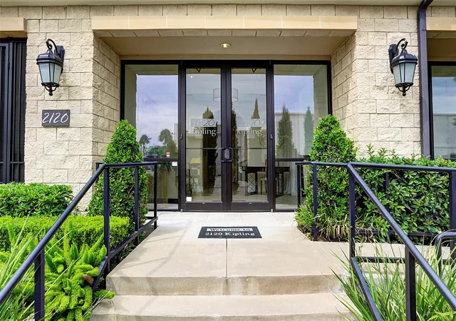 2120-kipling-st-209-houston-tx-77098/hzid_ecc2299a