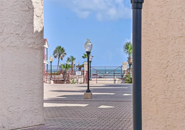 7312-seawall-blvd-112-galveston-tx-77551/hzid_e9ca559f