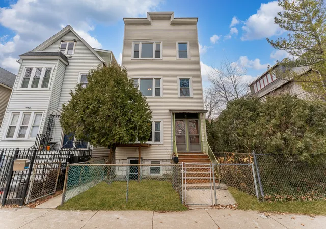 1814-n-richmond-st-chicago-il-60647/hzid_2dd04aa3