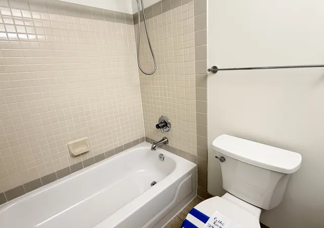 480-n-mcclurg-ct-520-chicago-il-60611/hzid_f0372127
