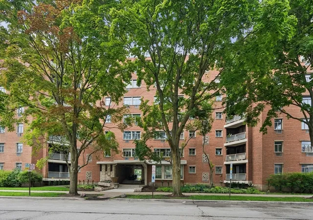 1856-sherman-ave-6sc-evanston-il-60201/hzid_738b82a5