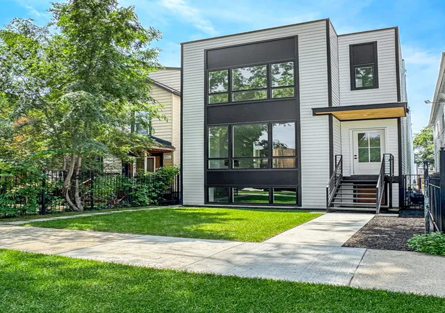 1728-n-sawyer-ave-front-chicago-il-60647/hzid_40d2375d