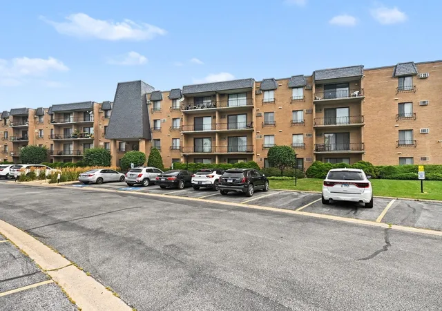 931-w-arquilla-dr-413-glenwood-il-60425/hzid_037d5a1d