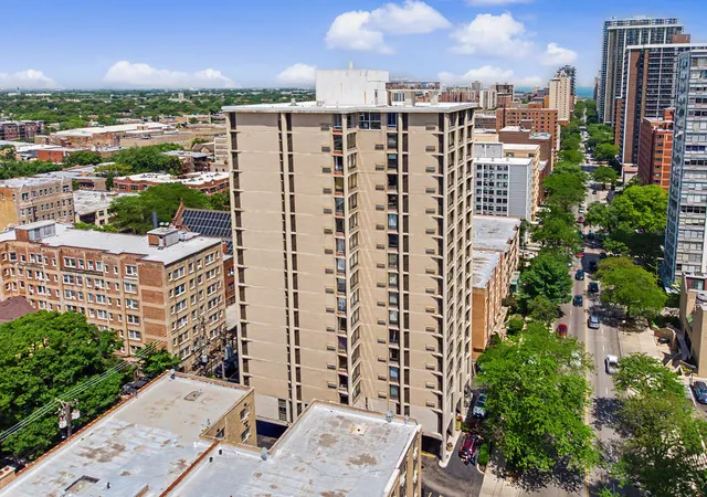 5740-n-sheridan-rd-17c-chicago-il-60660/hzid_d4cc848d