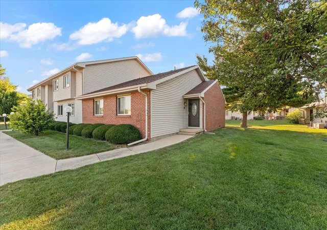 914-kara-dr-914-champaign-il-61822/hzid_ea971e01