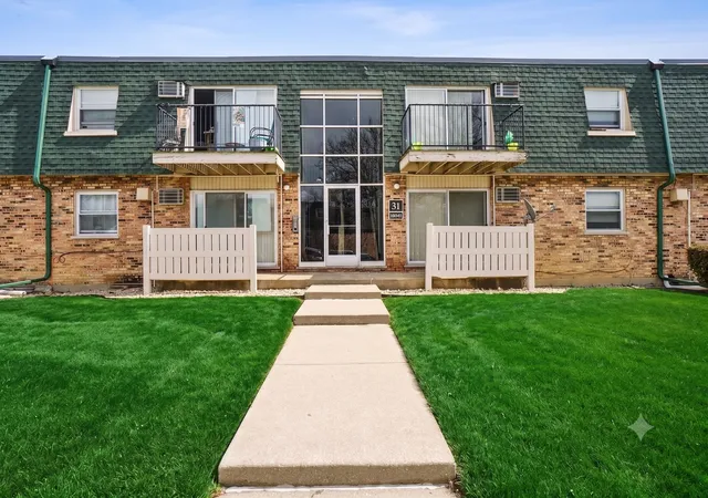 10041-s-walnut-ter-31-307-palos-hills-il-60465/hzid_c8b9e2bf