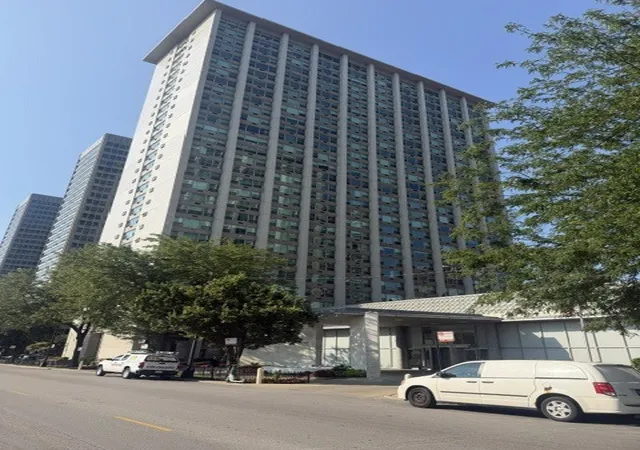 3600-n-lake-shore-dr-2803-chicago-il-60613/hzid_fe7e619b
