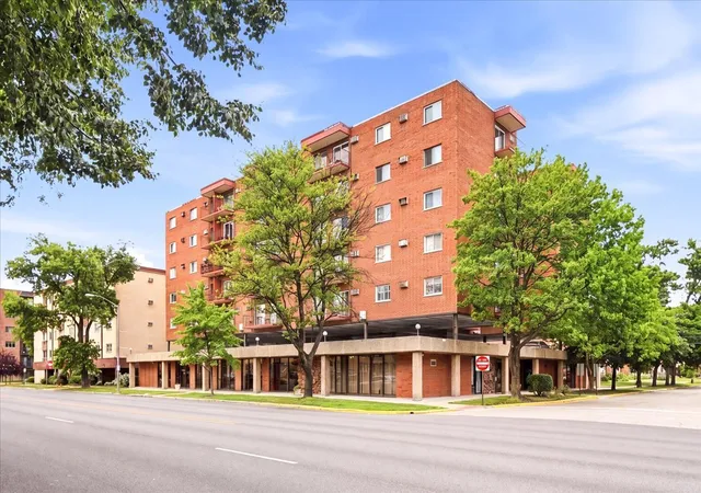 7830-w-north-ave-511-elmwood-park-il-60707/hzid_706df2ce
