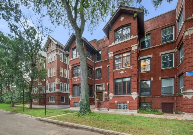 5433-s-greenwood-ave-2-chicago-il-60615/hzid_81a5e837