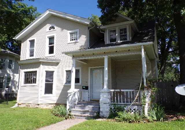 714-e-13th-street-davenport-ia-52803/hzid_2e940d8d