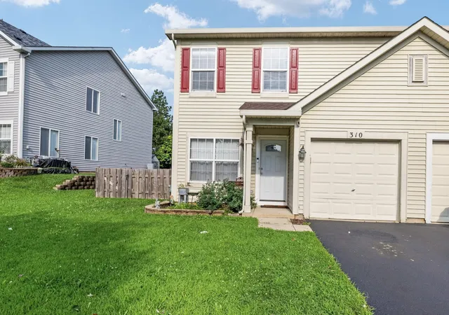 310-paige-st-plano-il-60545/hzid_fcc09e53