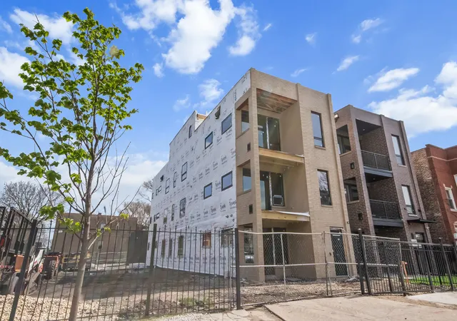 4441-s-vincennes-ave-1-chicago-il-60653/hzid_306b2f48