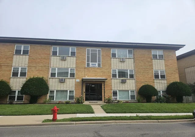 8260-w-oconnor-dr-2nw-river-grove-il-60171/hzid_46344e63