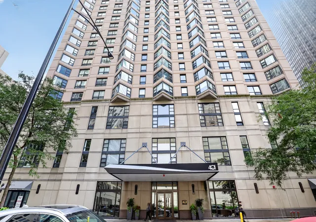 401-e-ontario-st-2203-chicago-il-60611/hzid_f4950a2a