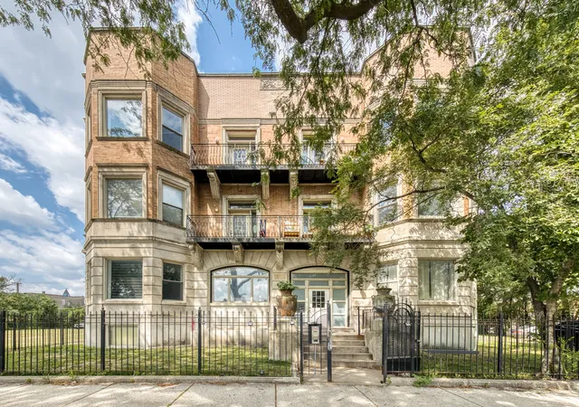 5016-s-king-dr-1e-chicago-il-60615/hzid_fc659e0f