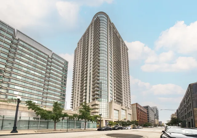 125-s-jefferson-st-2305-chicago-il-60661/hzid_cadd26a0