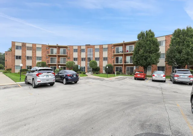 9724-s-karlov-ave-207-oak-lawn-il-60453/hzid_ef2f80b0