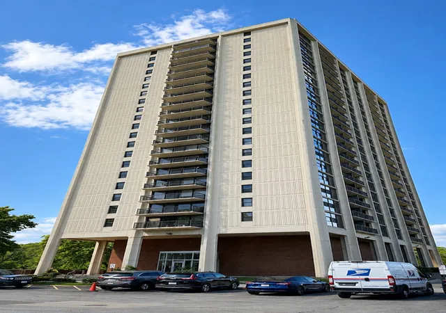 2901-s-michigan-ave-1704-chicago-il-60616/hzid_50d85d92