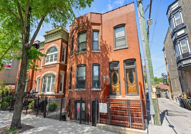2312-w-taylor-st-chicago-il-60612/hzid_ff4c79a9