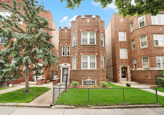 8019-s-eberhart-ave-chicago-il-60619/hzid_332a186d