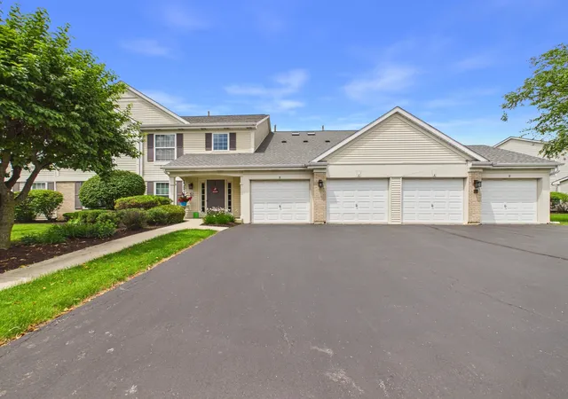 13834-s-bristlecone-dr-d-plainfield-il-60544/hzid_d263f7fd