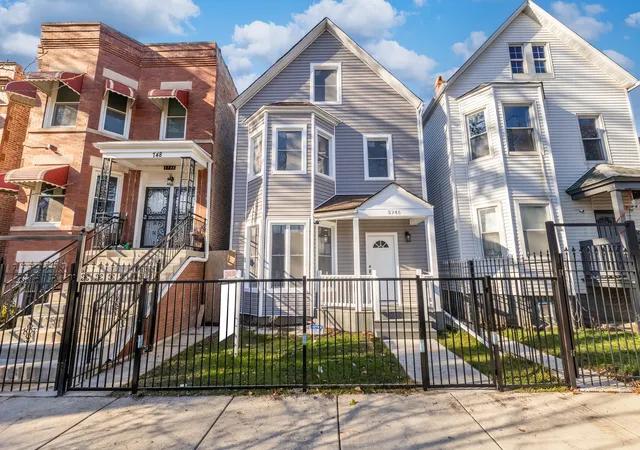 5746-s-paulina-st-chicago-il-60636/hzid_47c86efe