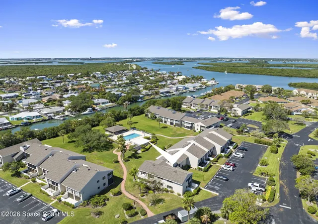 3209-s-lakeview-cir-8101-hutchinson-island-fl-34949/hzid_cc37f0f3