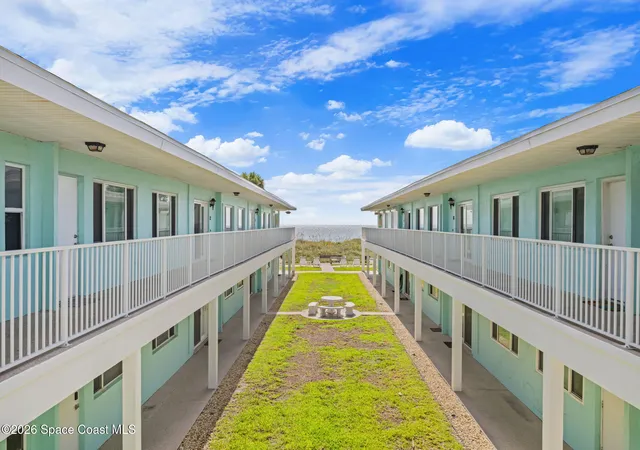 1563-s-atlantic-ave-13-cocoa-beach-fl-32931/hzid_e1d59e66
