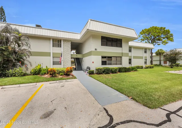 2302-sunrise-blvd-209-fort-pierce-fl-34982/hzid_c3212fc0
