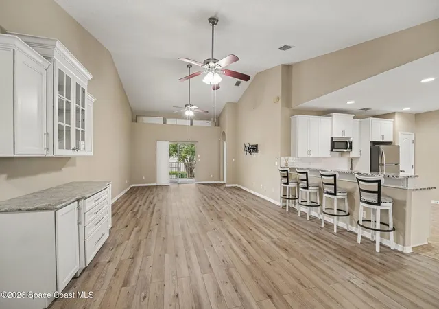 1030-venetian-dr-203-melbourne-fl-32904/hzid_5d314cd6