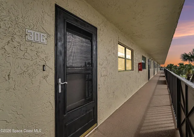 520-palm-springs-blvd-306-indian-harbour-beach-fl-32937/hzid_08efa313