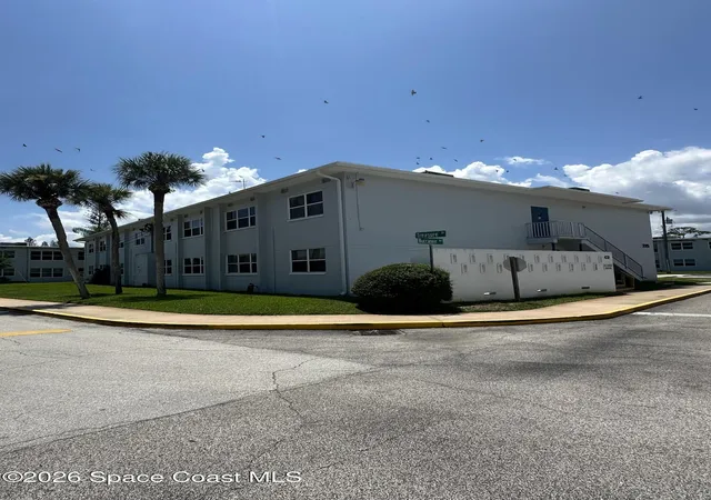 225-buccaneer-ave-c2-102-merritt-island-fl-32952/hzid_9d0d12d2