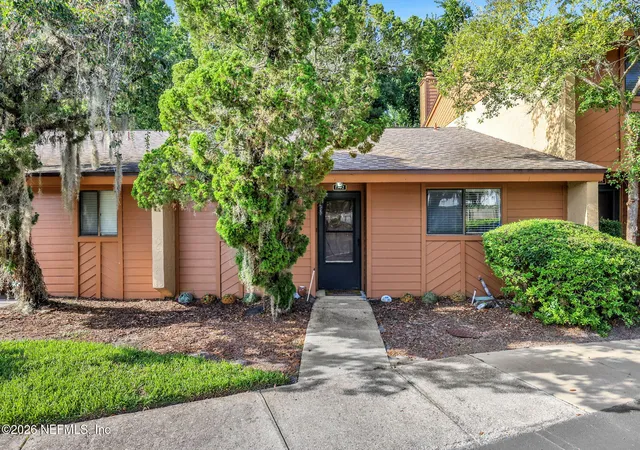 85-debarry-ave-1002-orange-park-fl-32073/hzid_fb415723