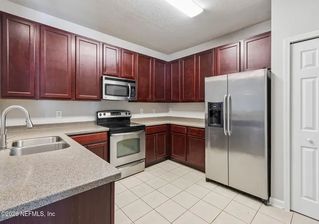 4917-key-lime-dr-202-jacksonville-fl-32256/hzid_bfba22ea