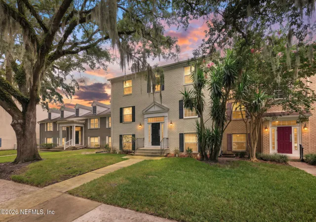 4306-plaza-gate-ln-s-201-jacksonville-fl-32217/hzid_0a100f74