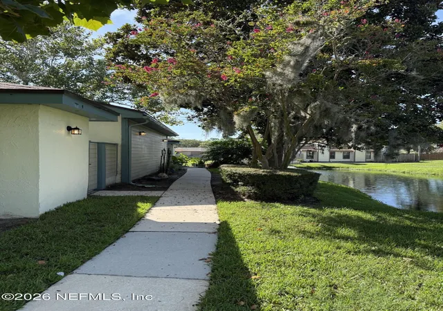 1702-challenger-ct-w-1702-jacksonville-fl-32233/hzid_18d2d66c