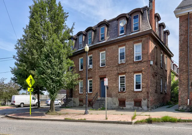15-n-mohawk-st-cohoes-ny-12047/hzid_cc35fddf