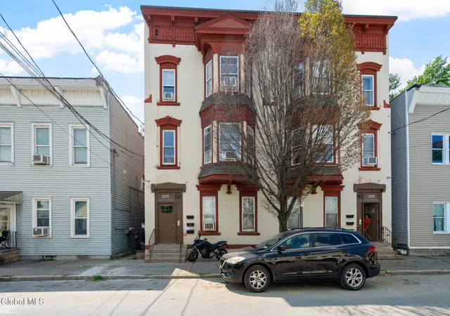 3227-3229-7th-avenue-troy-ny-12180/hzid_4e0f356e