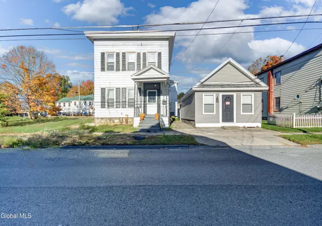 39-cayadutta-st-johnstown-ny-12095/hzid_68926f49