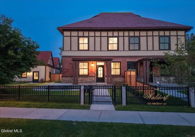 122-regent-st-unit-1-saratoga-springs-ny-12866/hzid_5cfea582