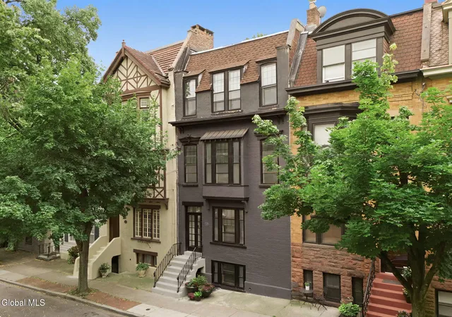 142-chestnut-st-albany-ny-12210/hzid_0af4c3ea