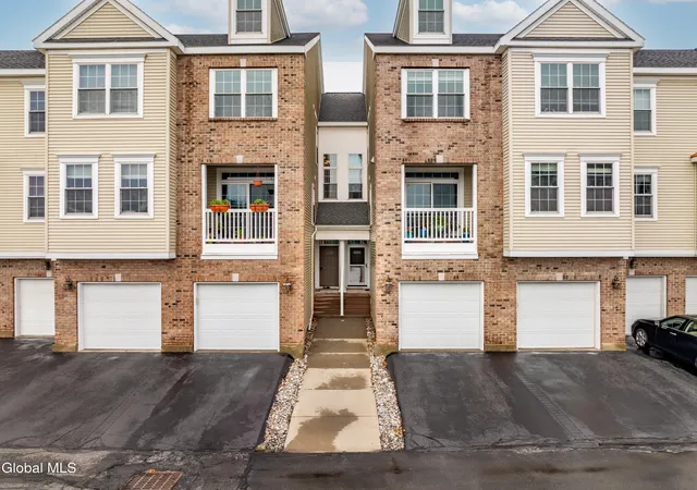 5206-admirals-walk-dr-cohoes-ny-12047/hzid_1d73abc9