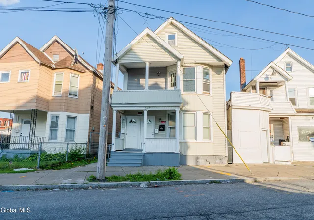 311-craig-st-schenectady-ny-12307/hzid_5a1187b1