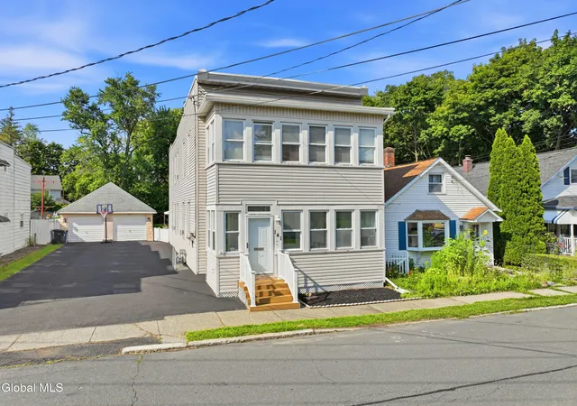 141-johnston-ave-cohoes-ny-12047/hzid_7c1b90be