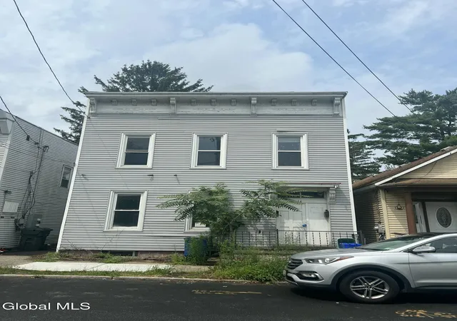 14-division-st-cohoes-ny-12047/hzid_561f4eea