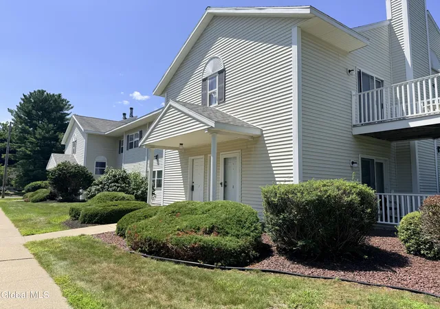 807-cambridge-manor-dr-schenectady-ny-12302/hzid_3dbcbecc