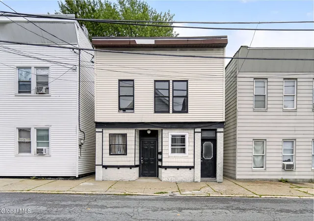 150-main-st-cohoes-ny-12047/hzid_f5cdd735
