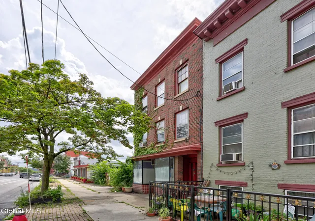188-clinton-ave-albany-ny-12210/hzid_43cc43d0