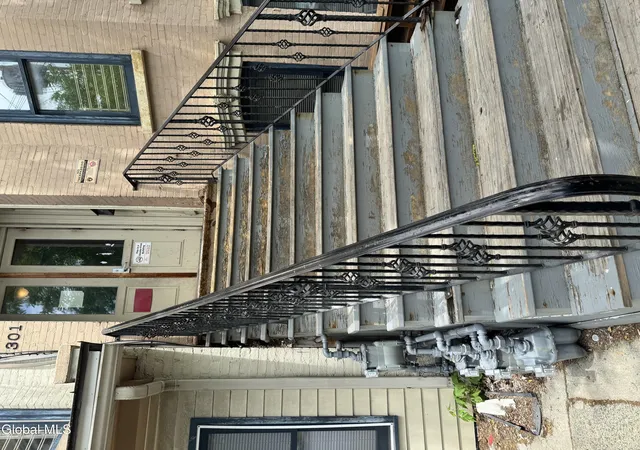 301-clinton-ave-albany-ny-12210/hzid_50dbd43a