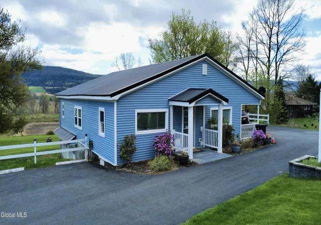 2596-state-route-145-middleburgh-ny-12122/hzid_c78f5f3b